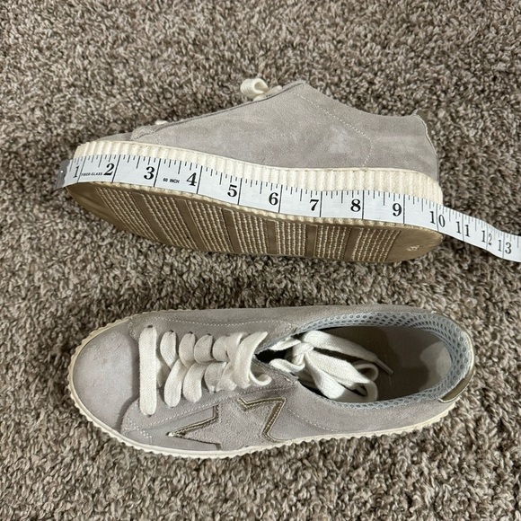 The Shoe Box Platform Tennis Shoes Size 6 - Picture 12 of 13